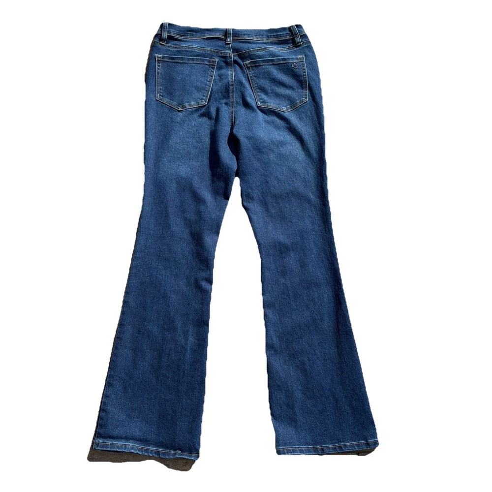 DG2 Diane Gilman Jeans Size 8/30x31 Bootcut Stretch Denim Blue Jeans Women's - Picture 10 of 10